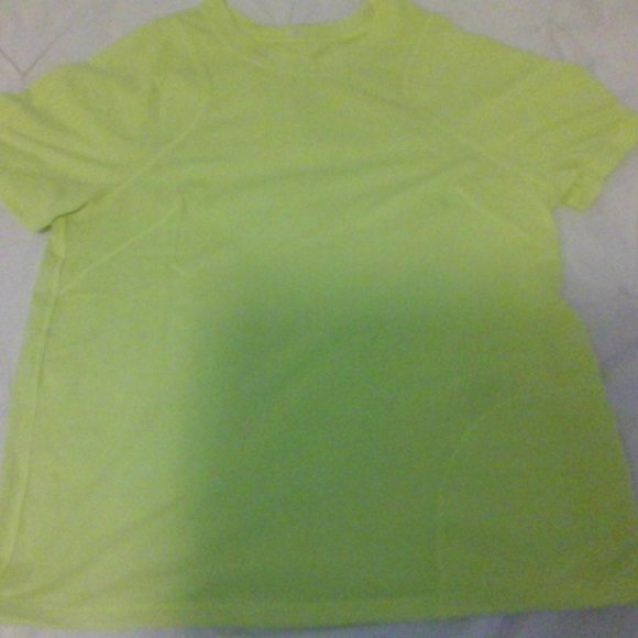 NWT-Lululemon Lightweight Cinched Hem Hiking T- Shirt Highlight Yellow - Picture 2 of 3
